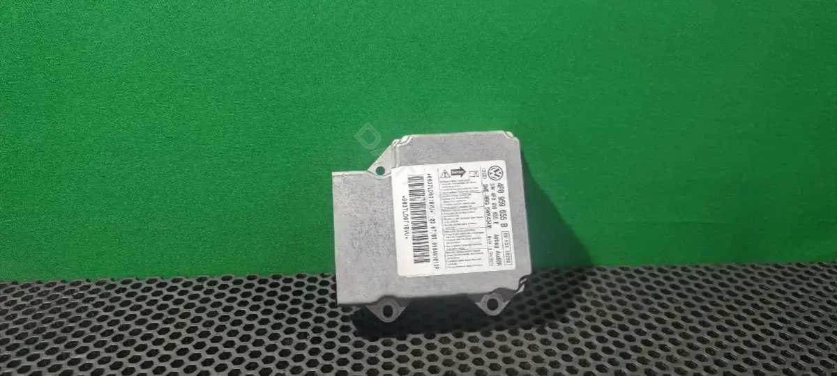 Блок управления подушками безопасности 4F0 910 655 E, 4F0 959 655 B