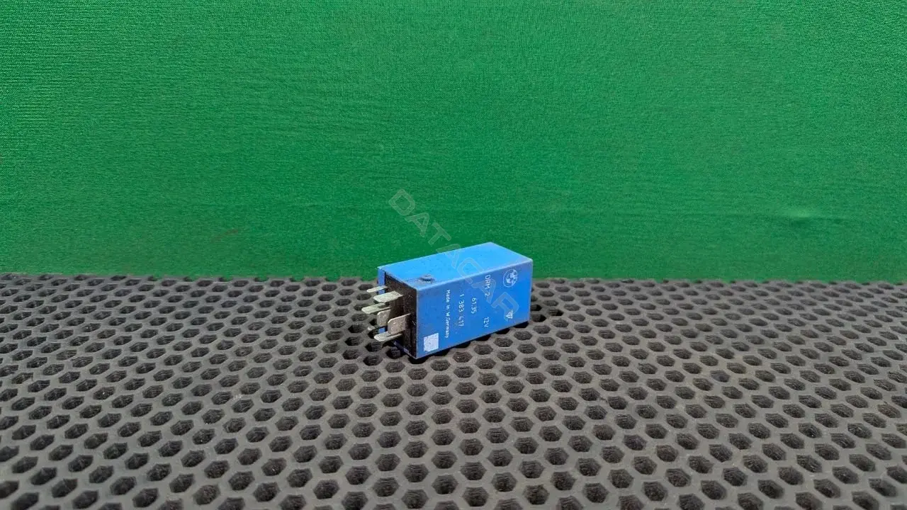 Реле вентилятора 61 35 1 383 417