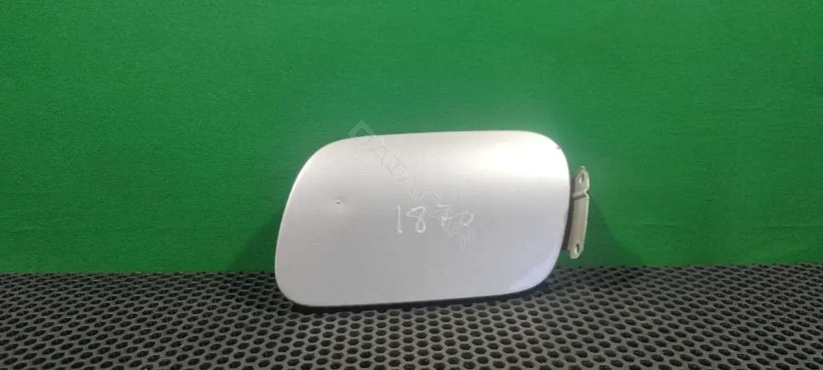 Крышка лючка топливного бака 7L6 809 905 B