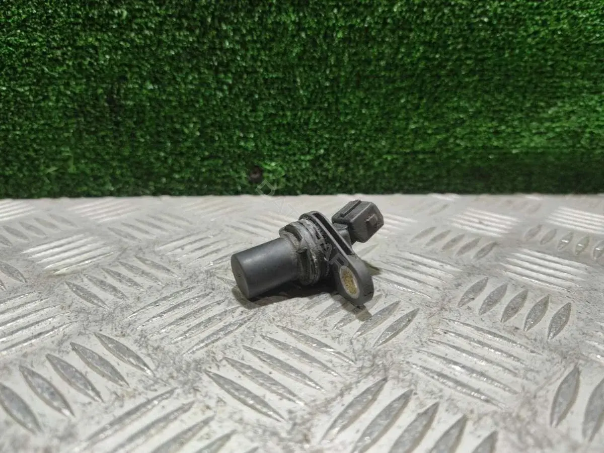 Датчик распредвала 928 F 12K073A1E