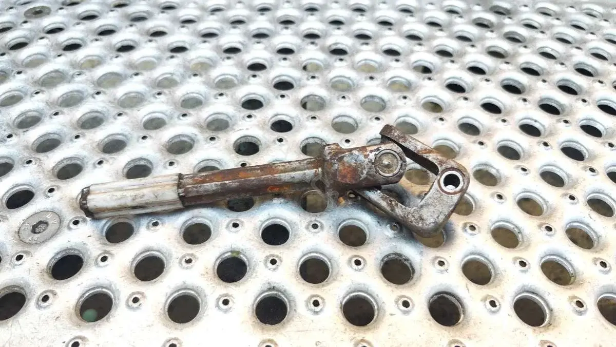 Рулевой карданчик L1 4 18 99