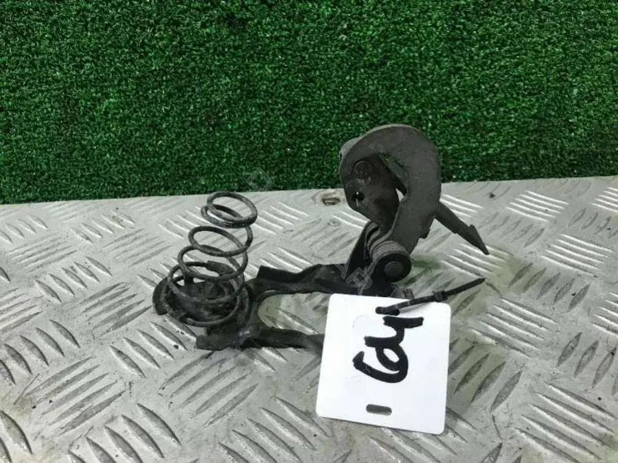 Ручка открывания капота A210 887 07 27