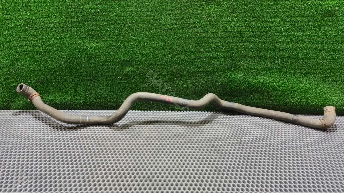 Патрубки системы охлаждения 13110428