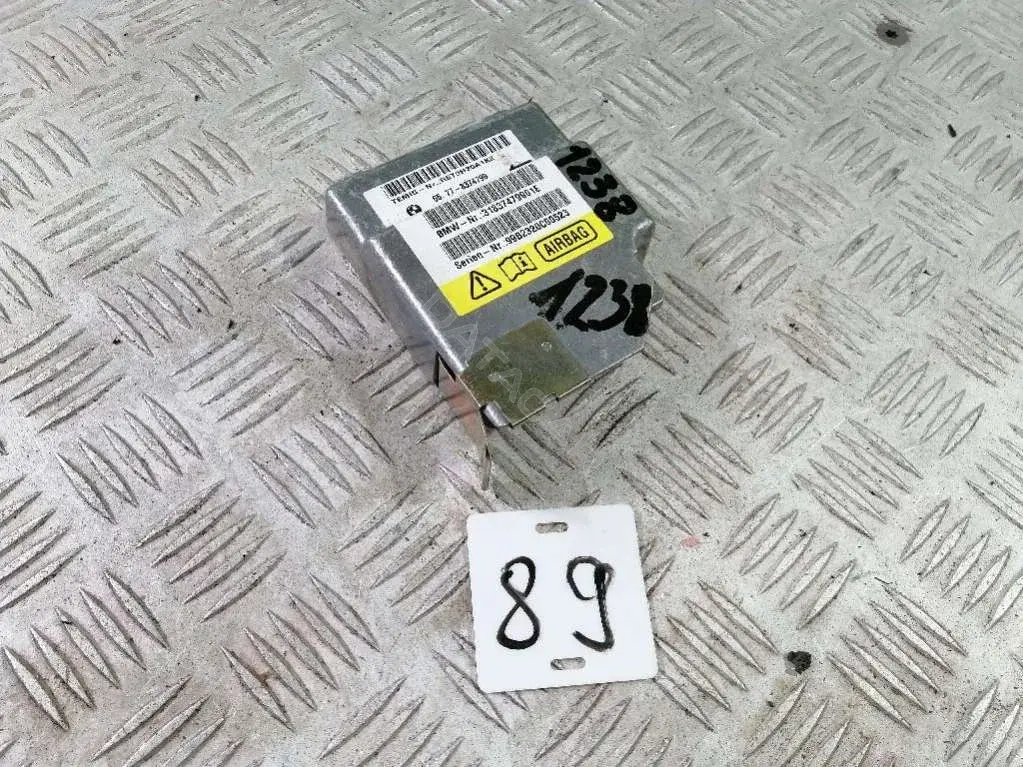 Блок управления подушками безопасности 65778374799