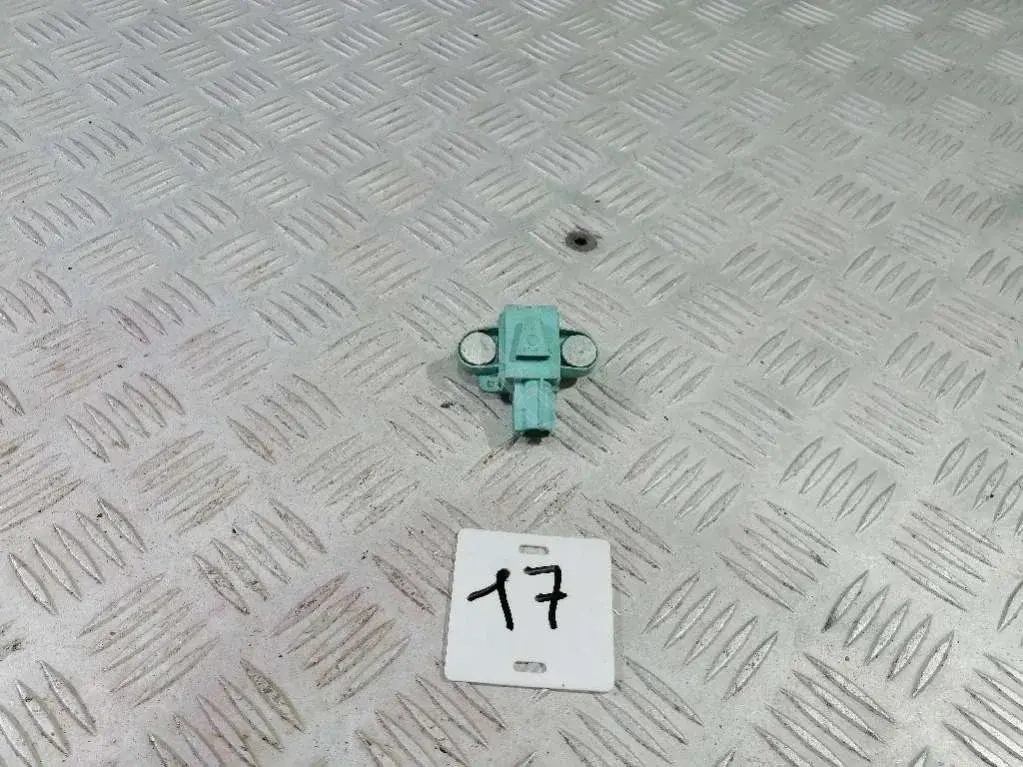 Датчик удара 4F0955557