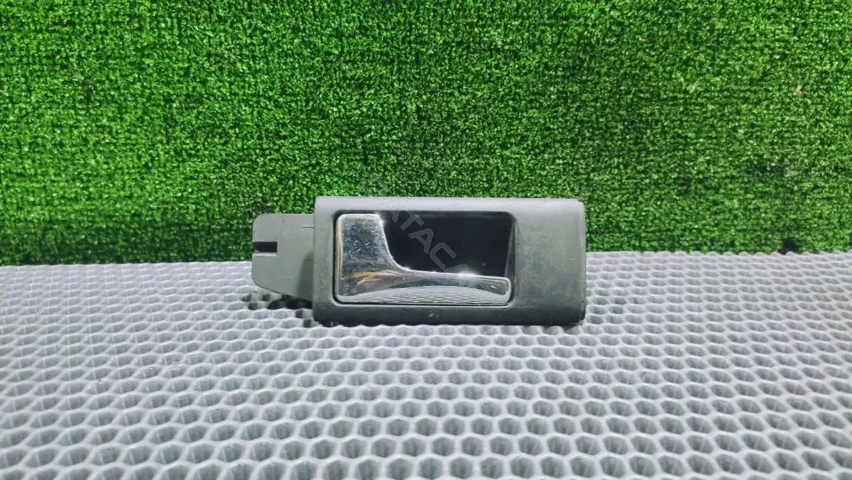 Ручка двери 4A0837019B