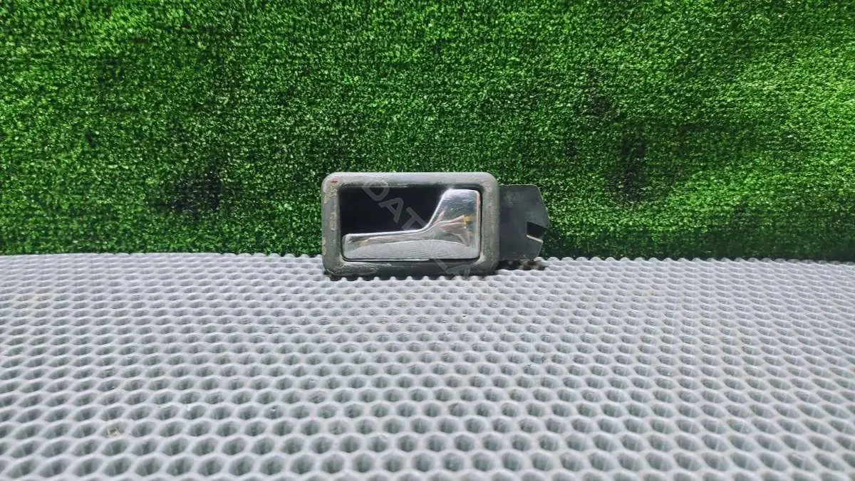 Ручка двери 893837020