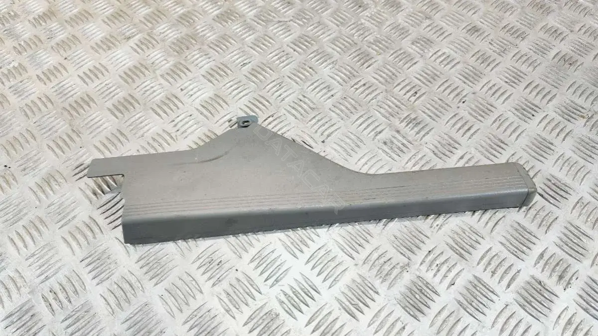Накладка на порог A2106800835