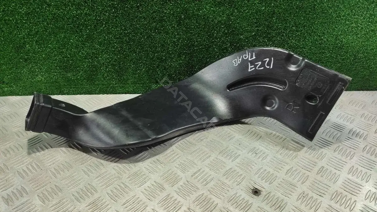 Воздуховод 1T0819804F