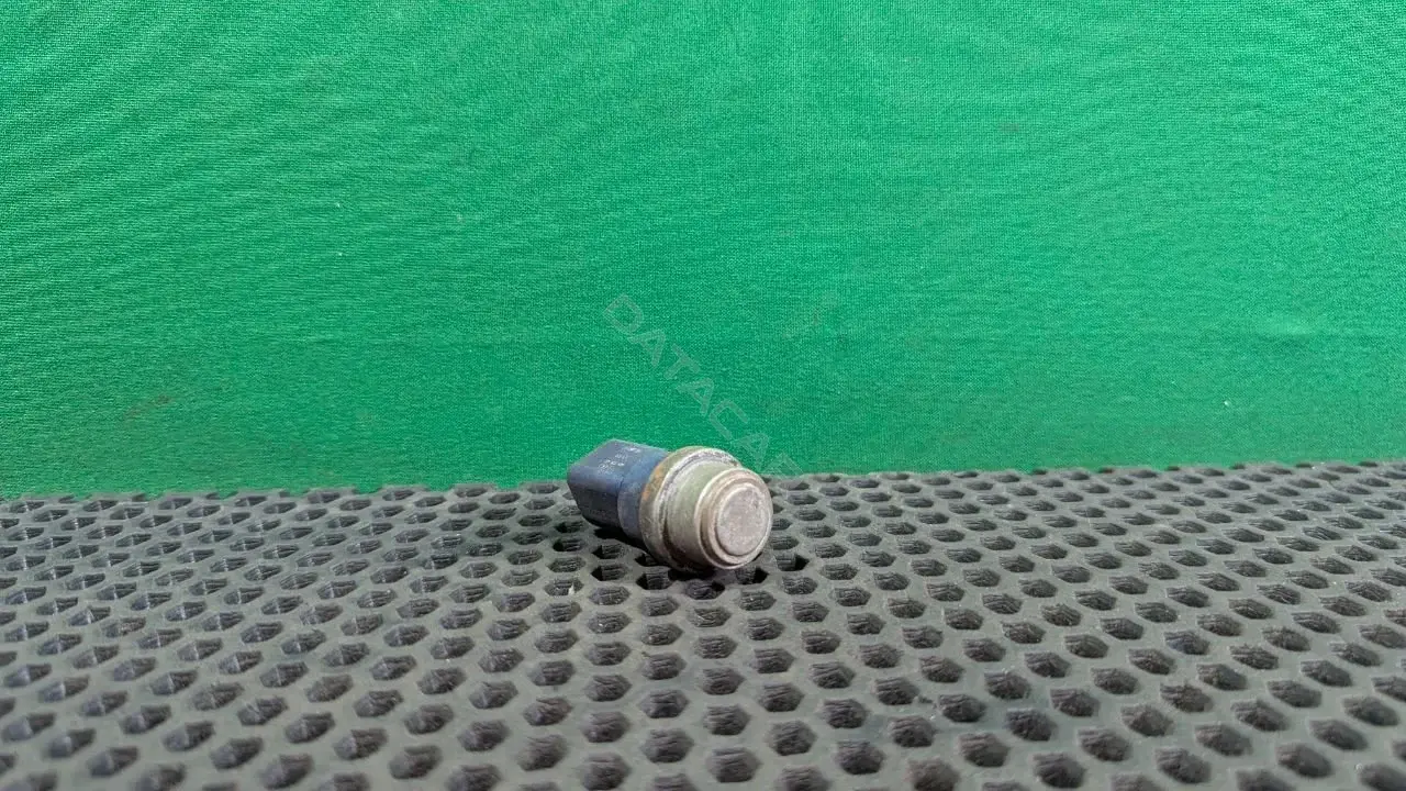 Датчик температуры охлаждающей жидкости 8D0 959 481 B