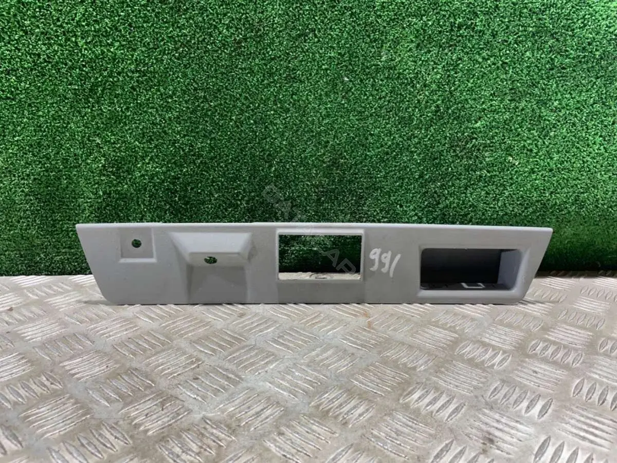 Пластик багажника S 202 743 0193
