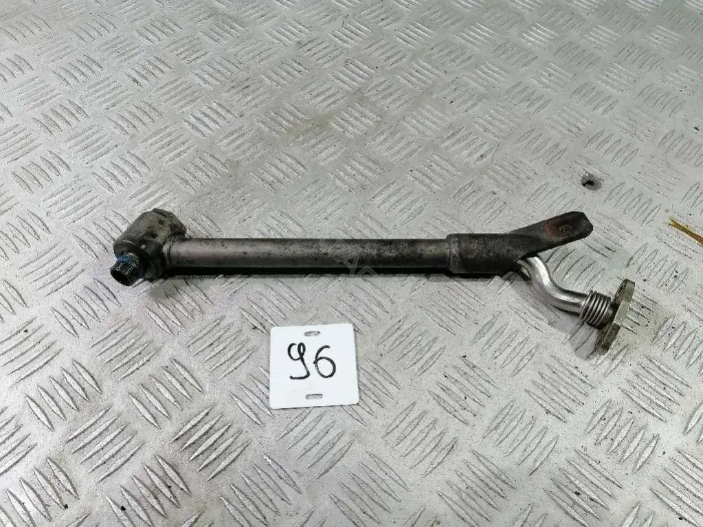 Маслопровод турбины 03G145585F