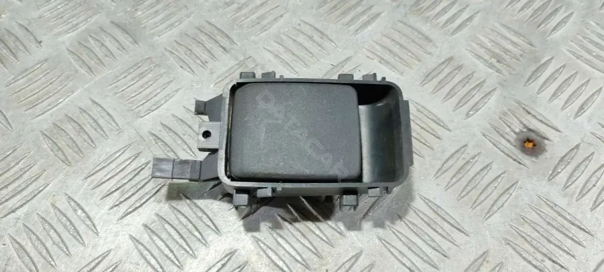 Ручка крышки багажника A2107660043
