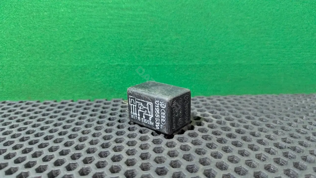 Реле стеклоочистителя 321955531A