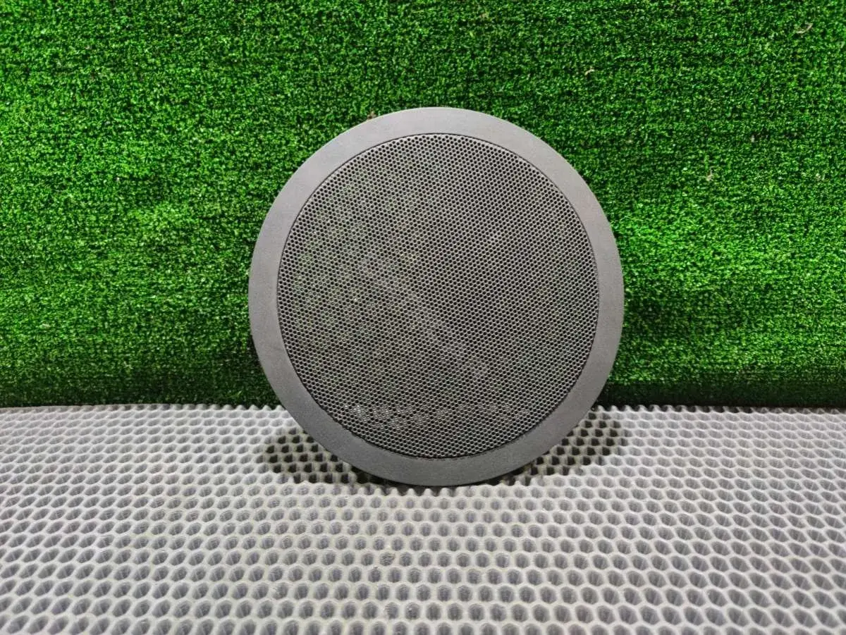 Сетка для динамика 1P0867149