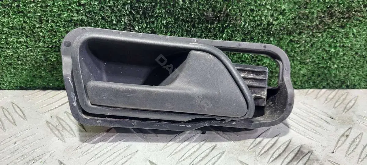 Ручка двери 1T0837198A