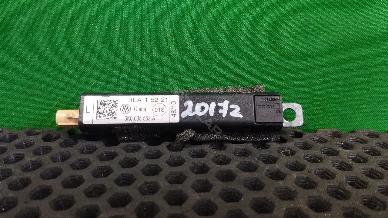 Усилитель антенны 5K0 035 552 A