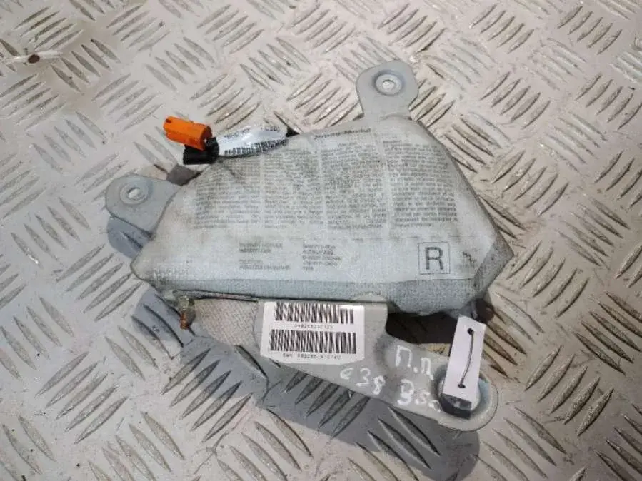 Подушка безопасности 027499