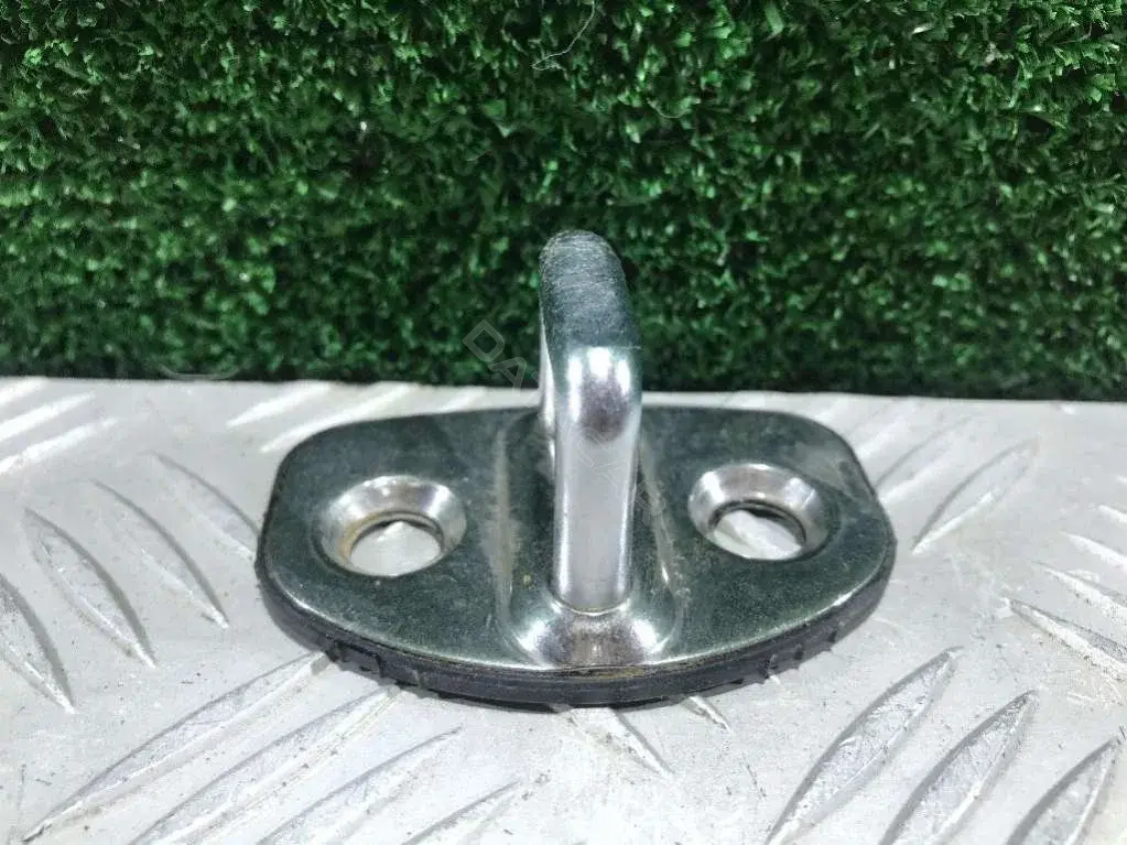 Ответная часть (скоба) замка двери 1Z0837033C, 6Y0837033C