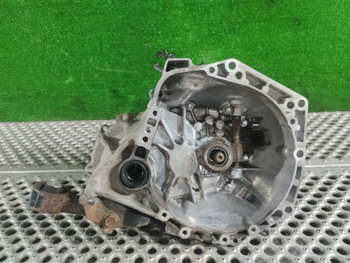 Механическая коробка передач (МКПП) 20TT55306