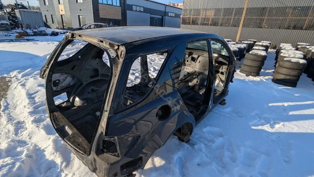 Четверть задняя правая 91804213