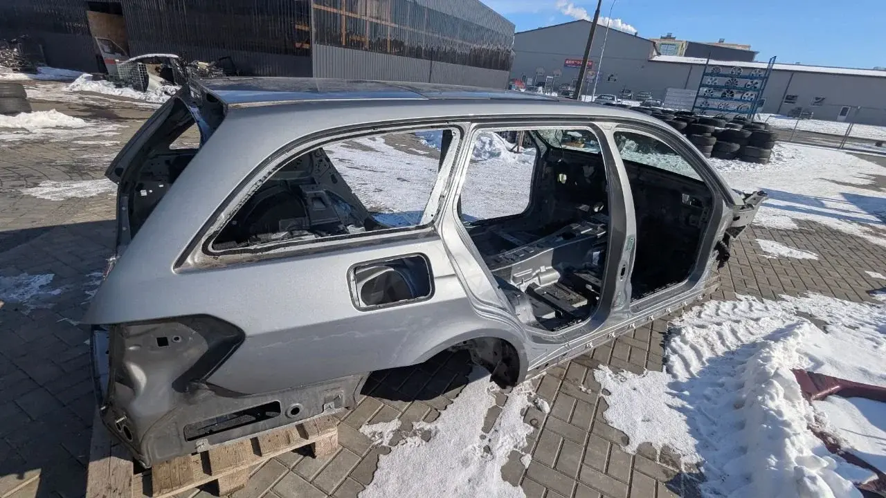 Четверть задняя правая 91890841