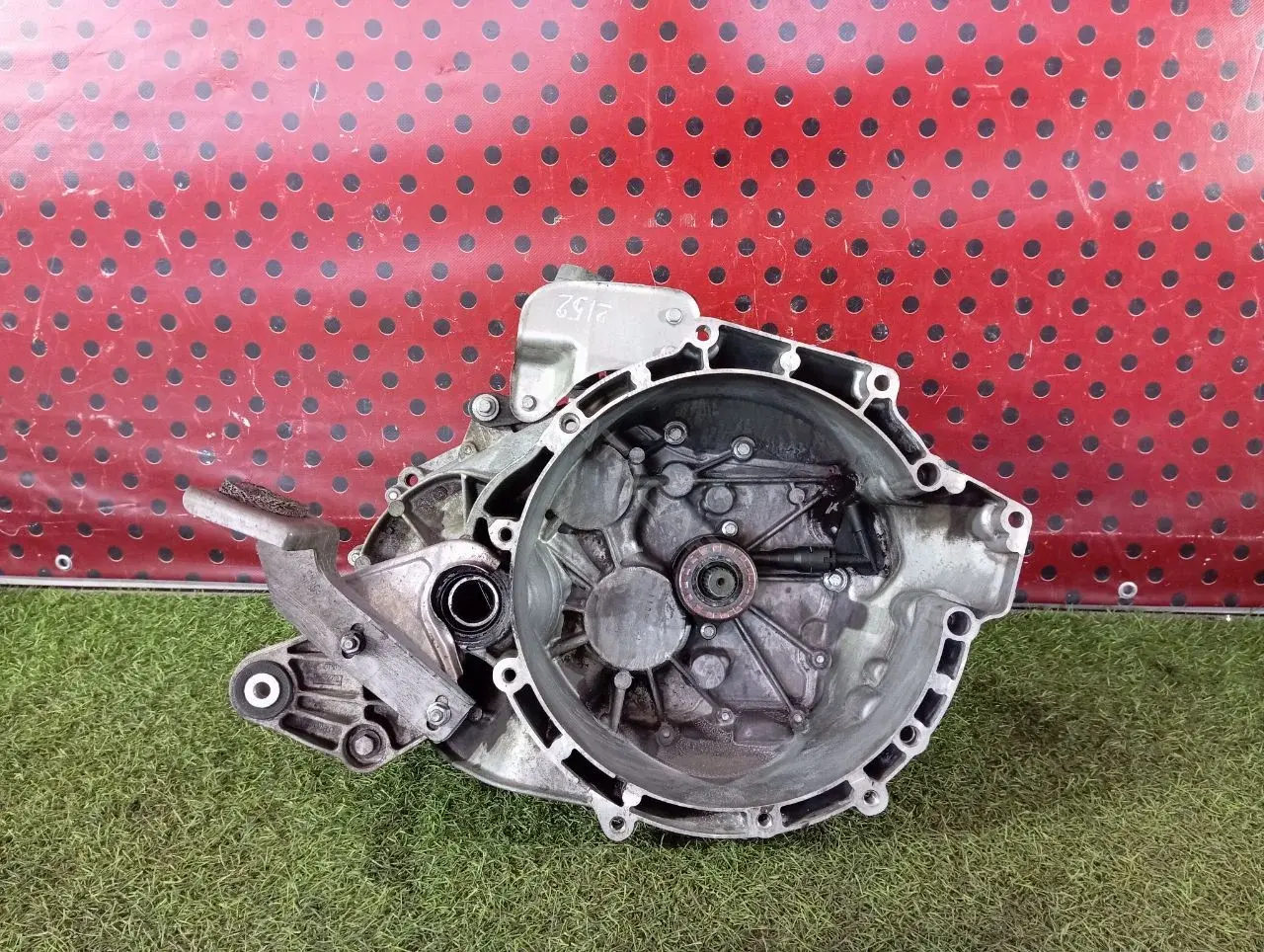 Механическая коробка передач (МКПП) BV6R-7002-LH