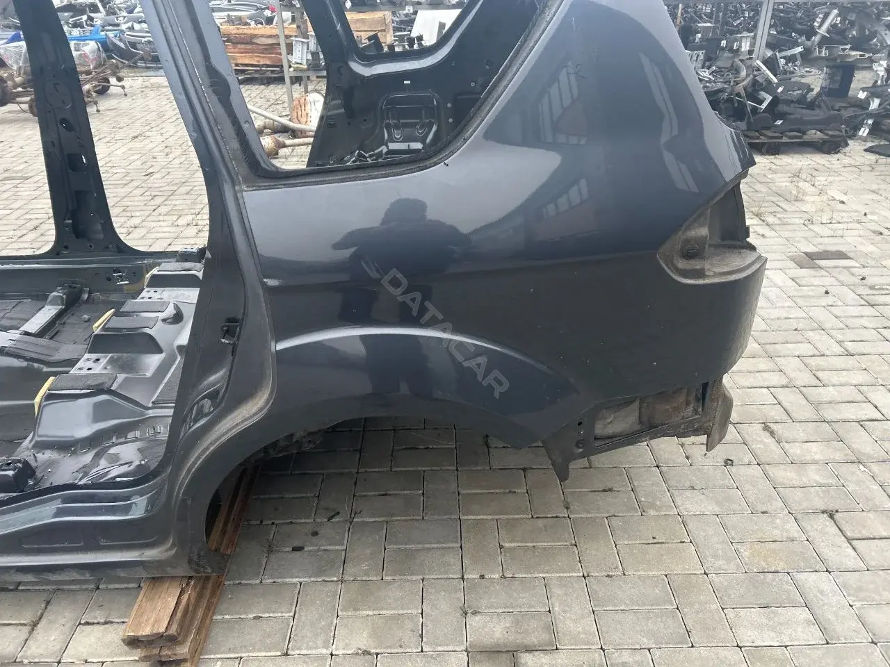 Четверть задняя левая 107054934