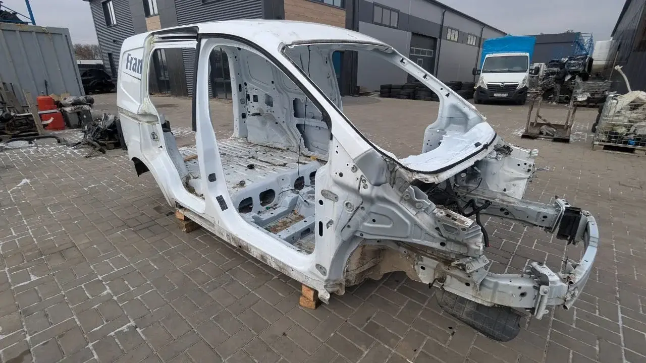Четверть передняя правая 91369745