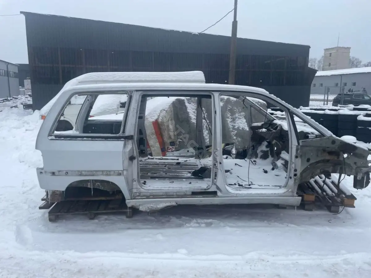 Четверть задняя правая 70971806