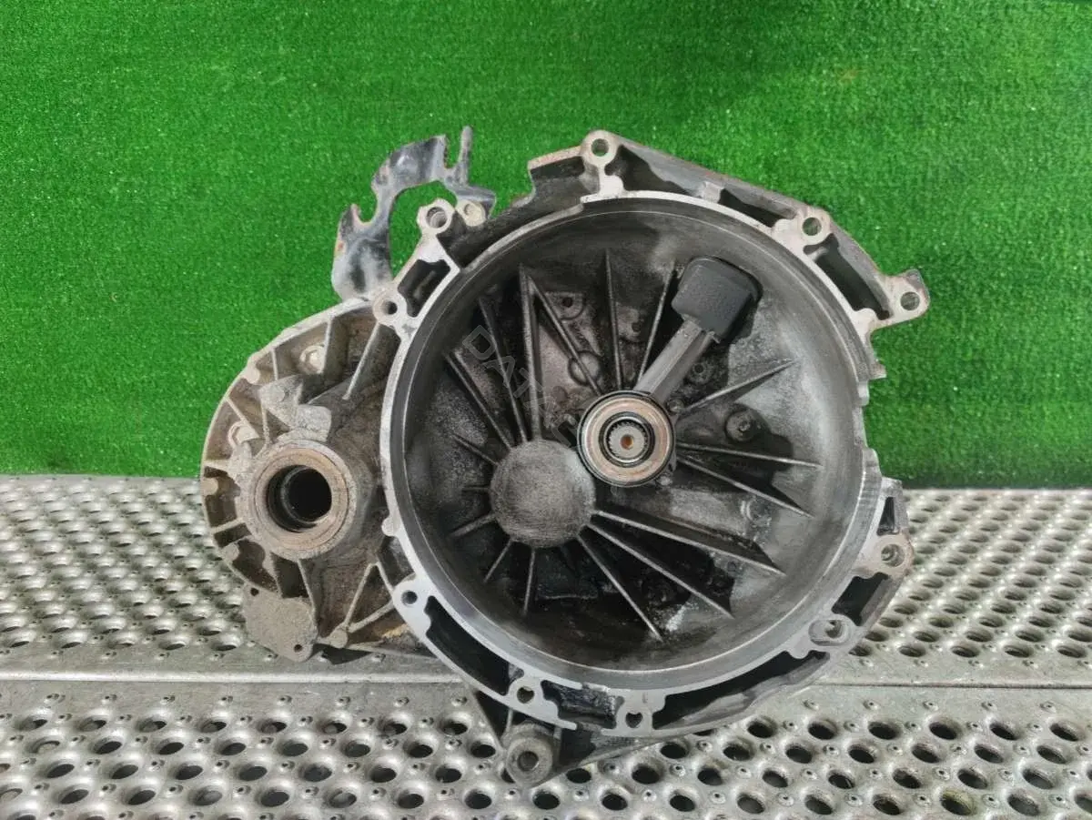 Механическая коробка передач (МКПП) 6C1R 7002 AB, T1GB3