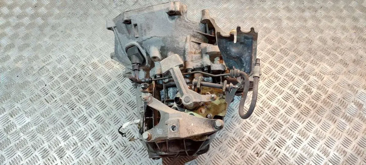 Механическая коробка передач (МКПП) 3M5R7002XC