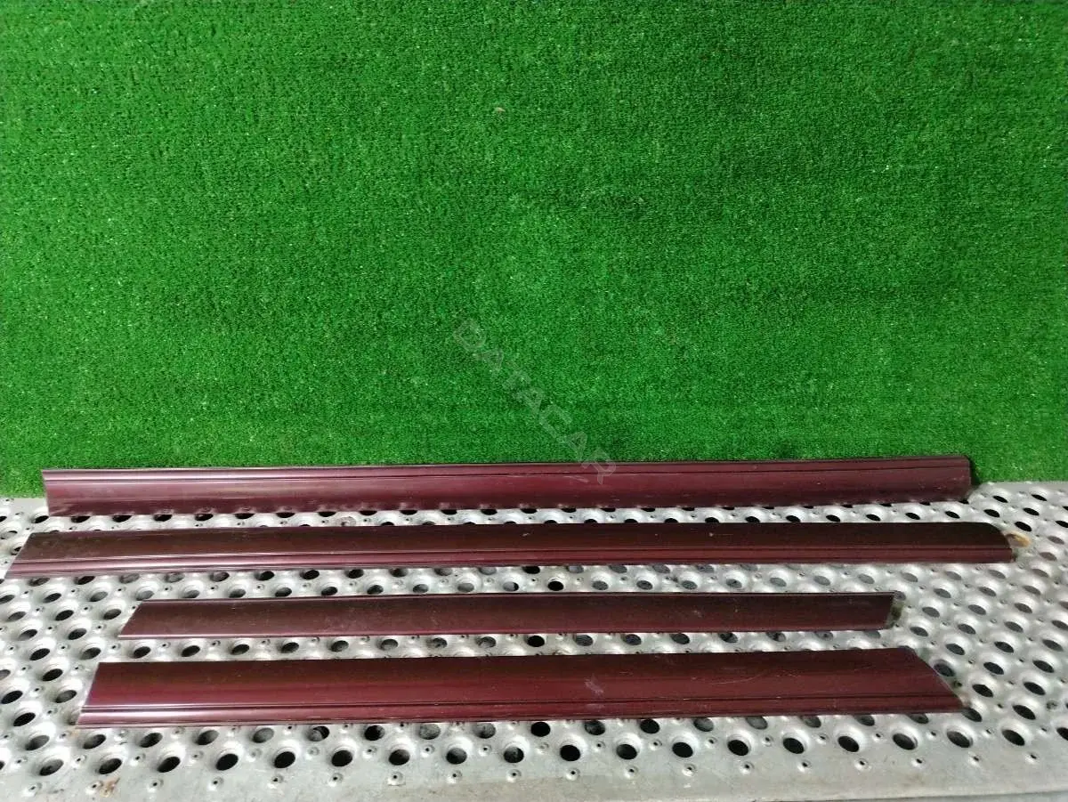 Молдинг двери A 202 690 81 62
