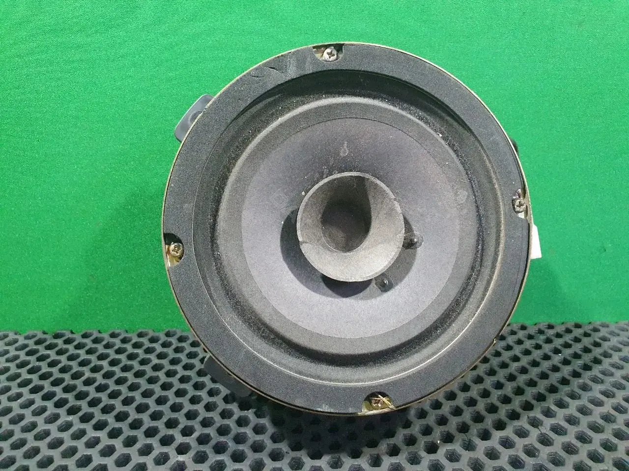 Динамик 96330-26300