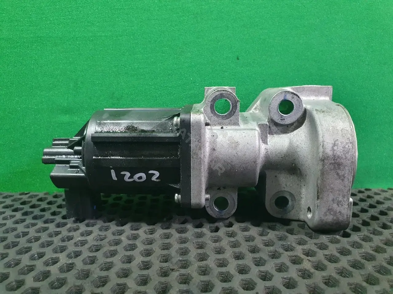 Клапан ЕГР K5T70380