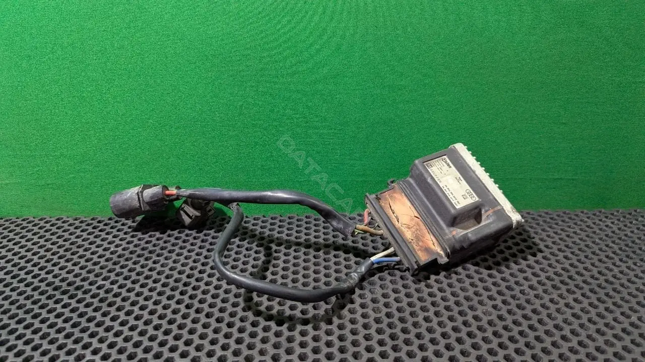 Блок управления вентилятором 8K0 910 501F, 8K0 959 501E