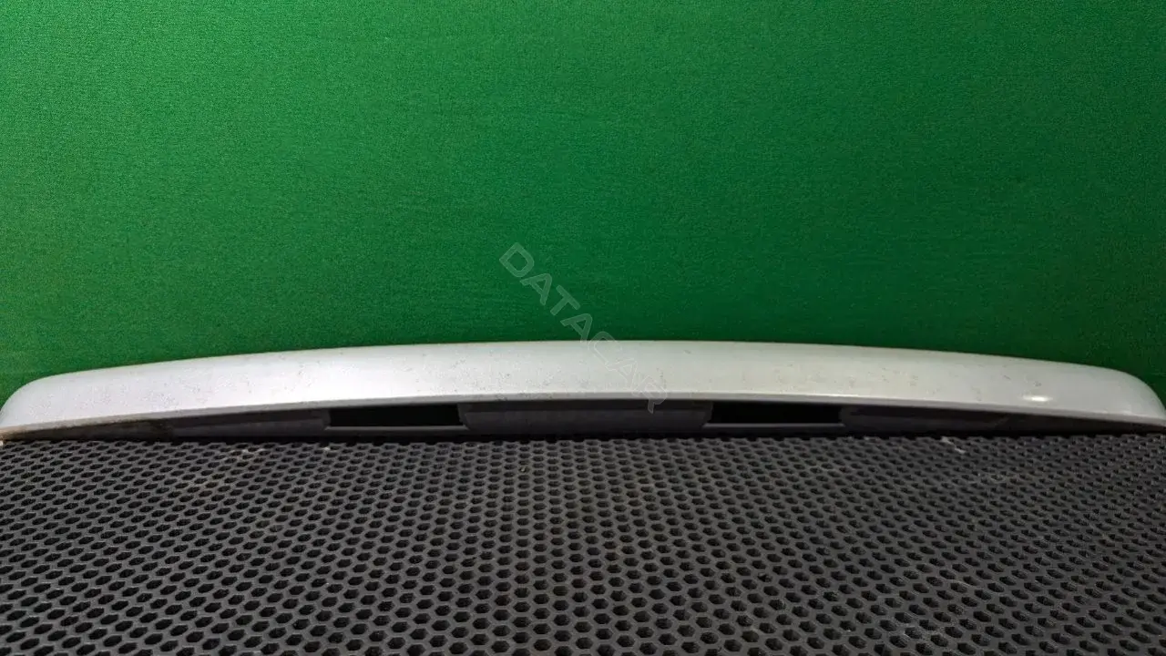 Фонарь подсветки номерного знака 77230 55G
