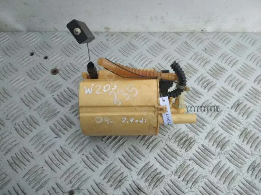 Топливный насос 3350B01