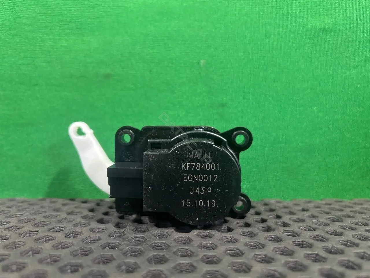 Мотор заслонки печки EGN0012, KF784001