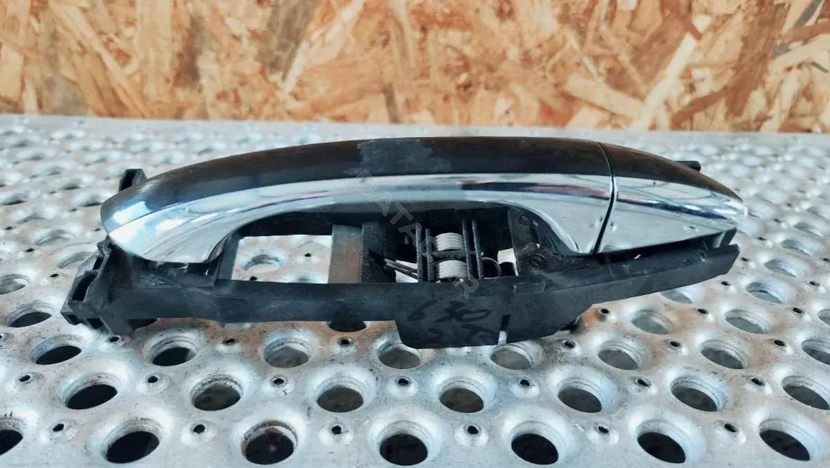 Ручка двери 65008887