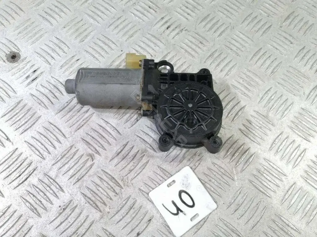 Моторчик стеклоподъемник 676283620640
