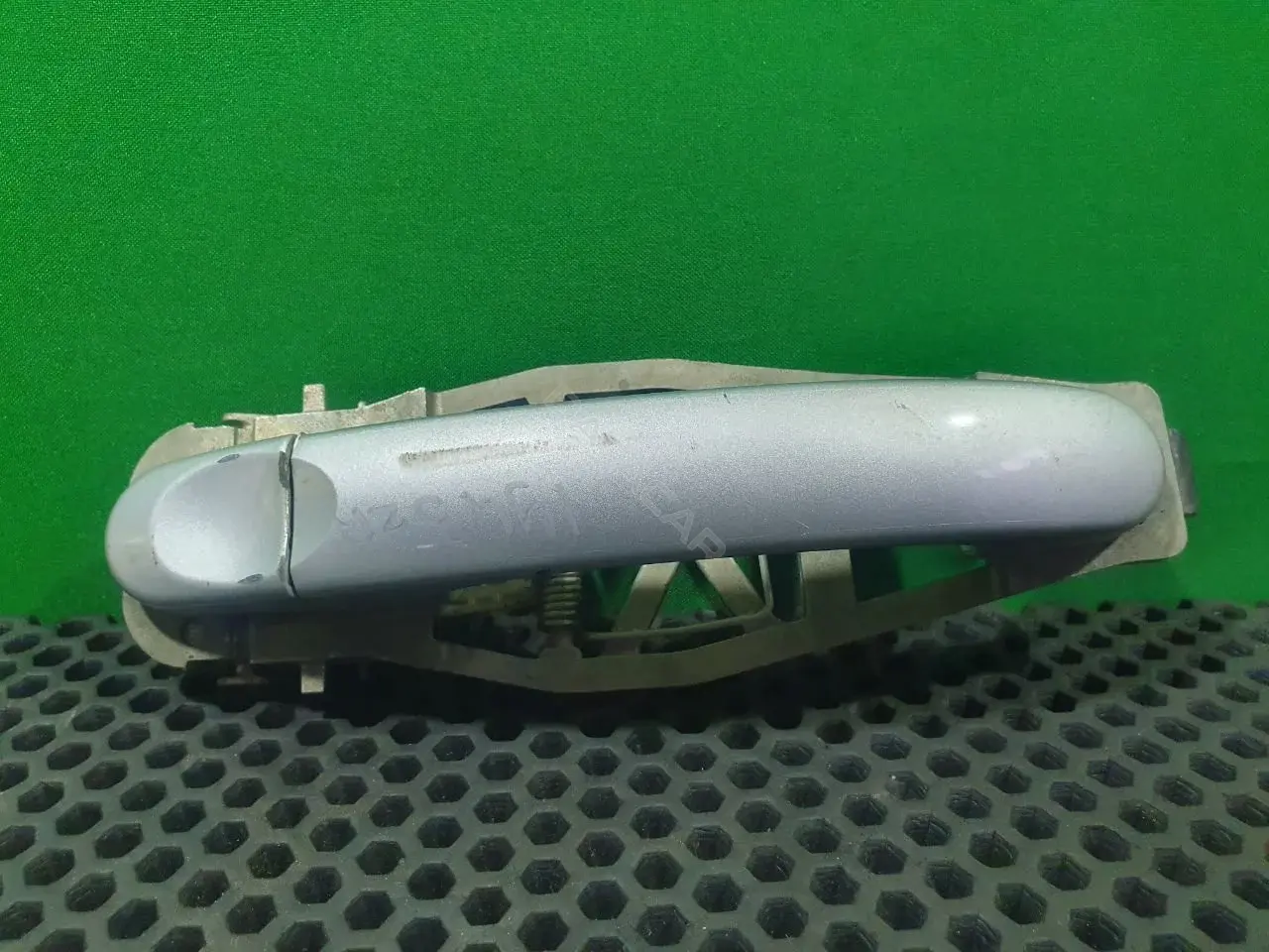 Ручка двери 1T0 837 886