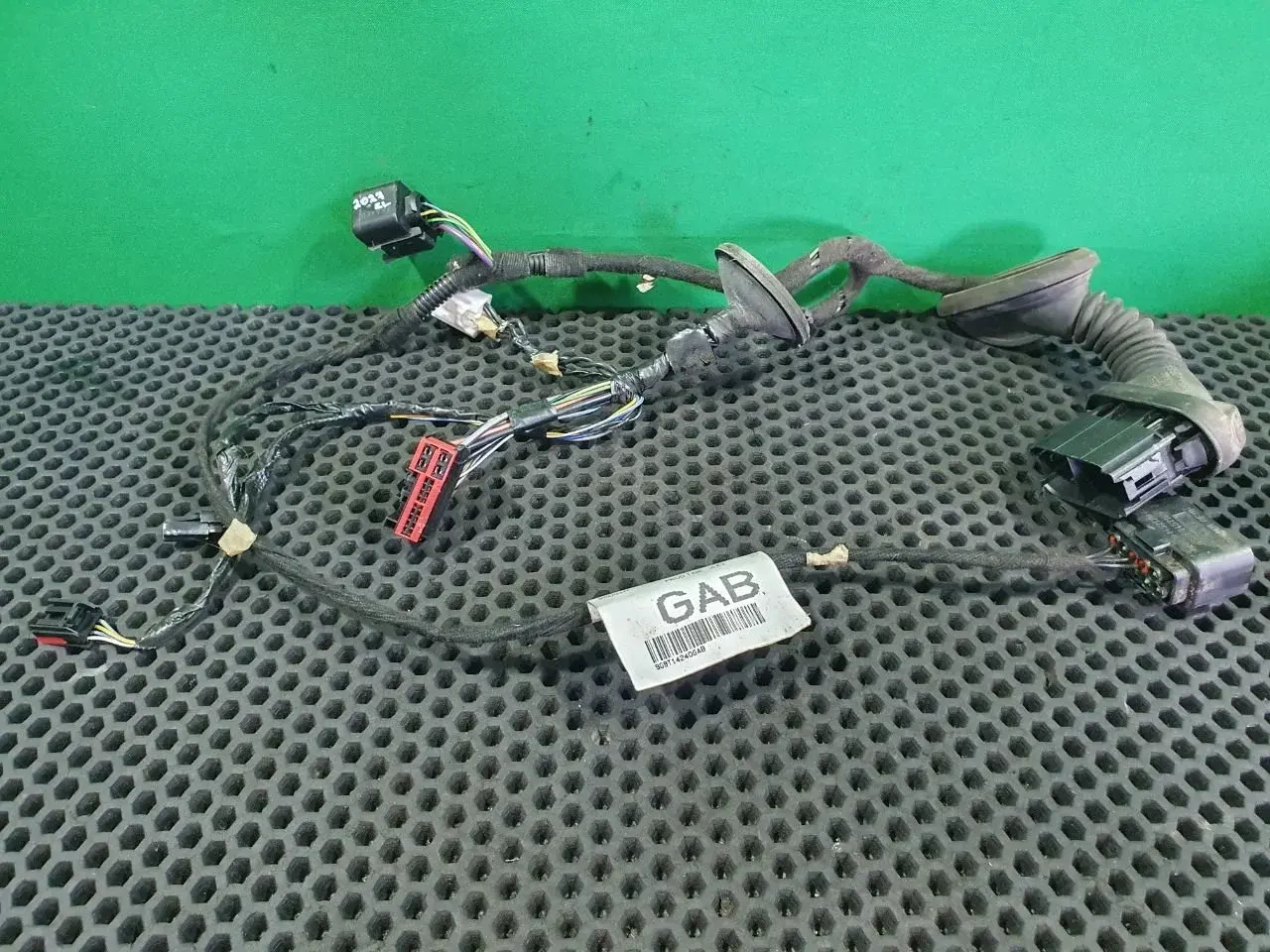Проводка двери 9G9T-14240