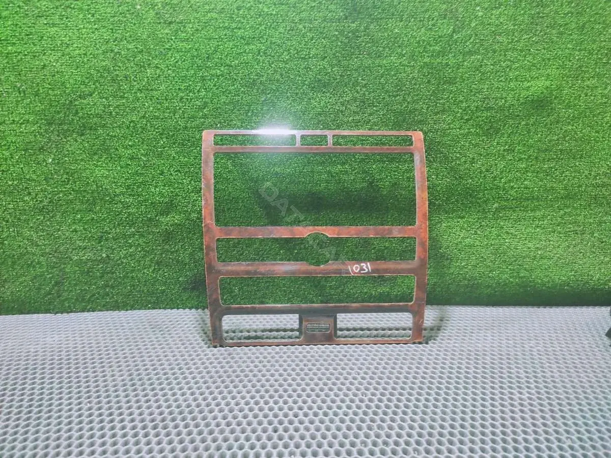 Рамка под магнитолу 3d0035122a