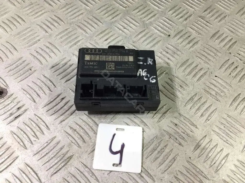 Блок управления двери 4F0959794A