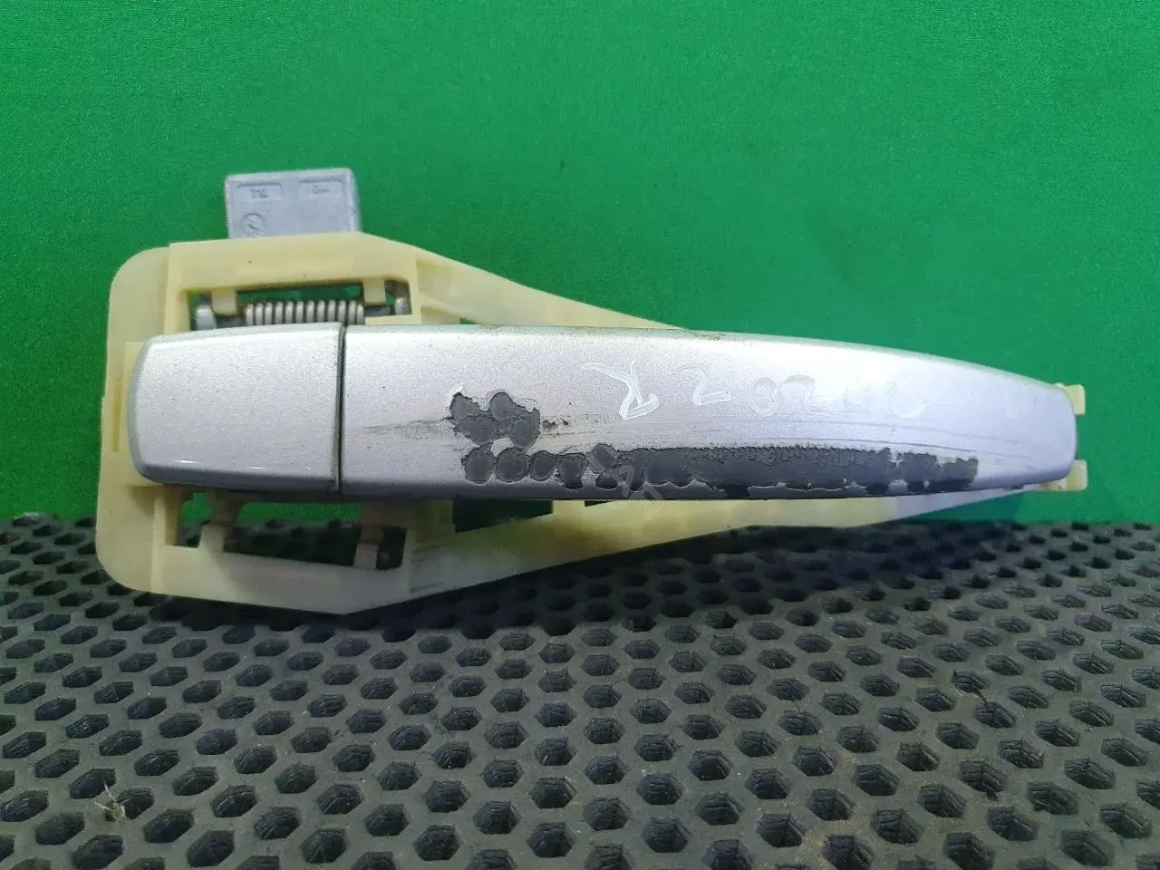 Ручка двери 9180128
