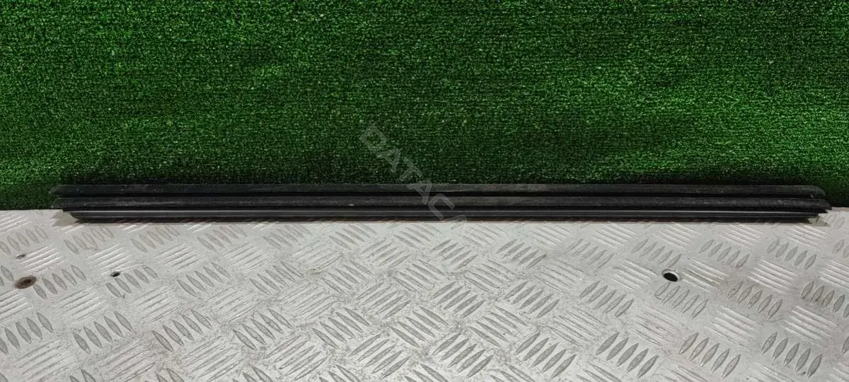 Молдинг стекла 1Z0 837 479 A