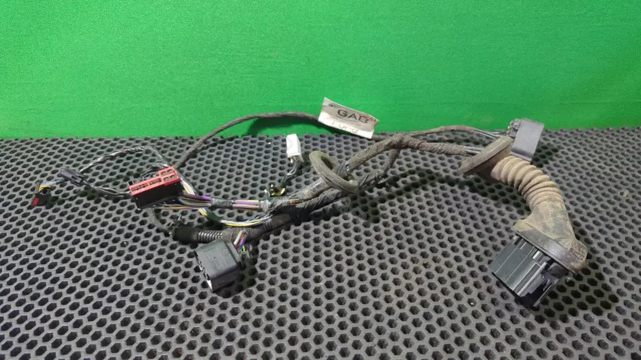 Проводка двери 9G9T 14240 GAB