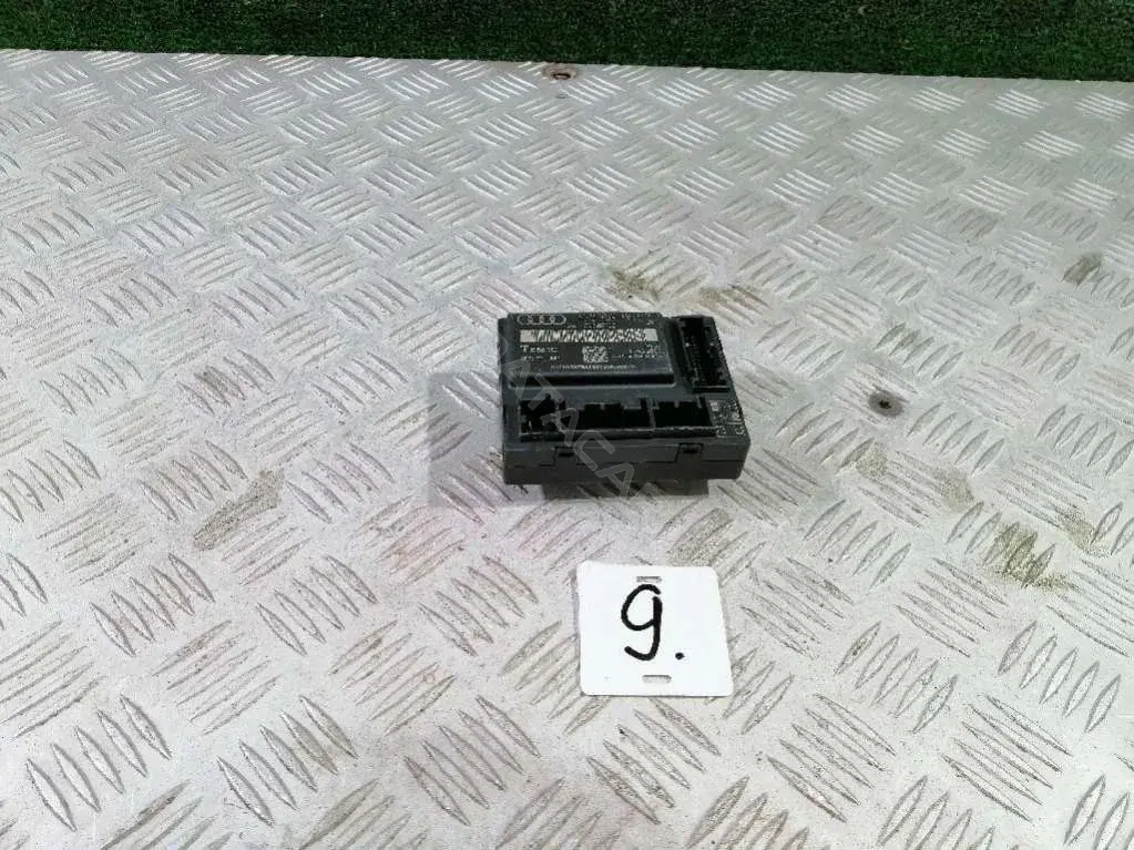 Блок управления двери 4F0959793E