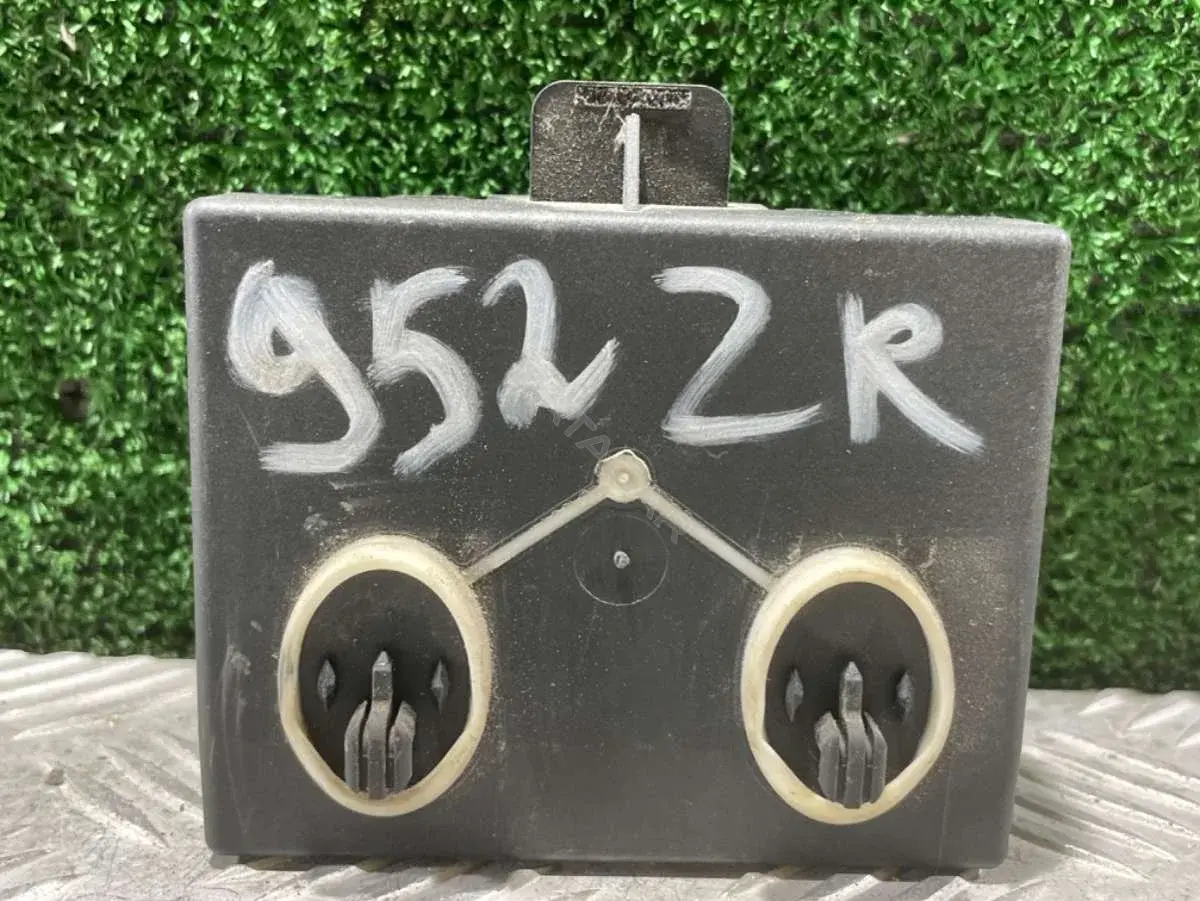 Блок управления двери 4F0910795E, 4F0 959 795 E